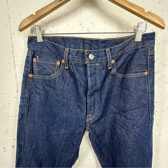 Levi’s Men’s Size 34 x 31 Classic 501 Button Fly Straight Leg Dark Wash Jeans - Picture 3 of 15